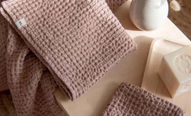 Exploring Eco-Friendly and Ethically Made Towels for Beach and Bath