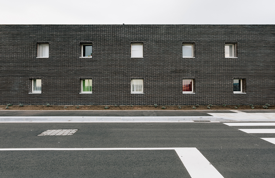 Restoring Urban Character: São João de Deus Social Housing