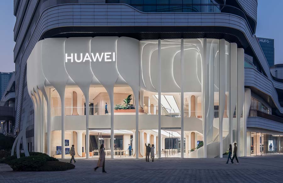 Harmonizing Nature and Technology Huawei Flagship Store by UNStudio