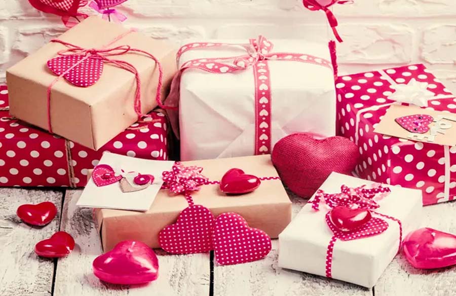 Top Valentine’s Day Gifts Available Online