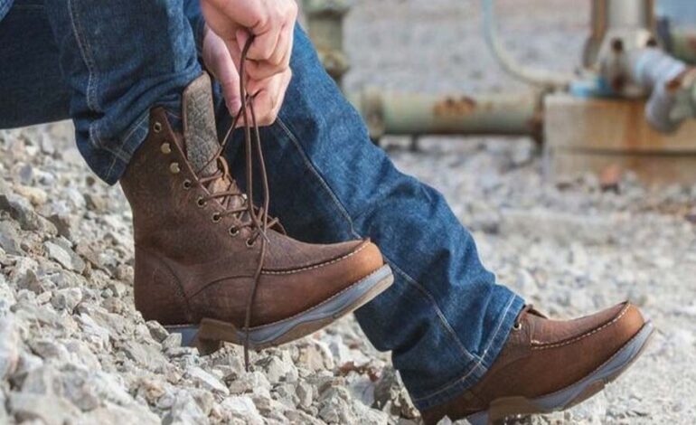 Top Picks: 8 Most Comfortable Work Boots for Men in 2024